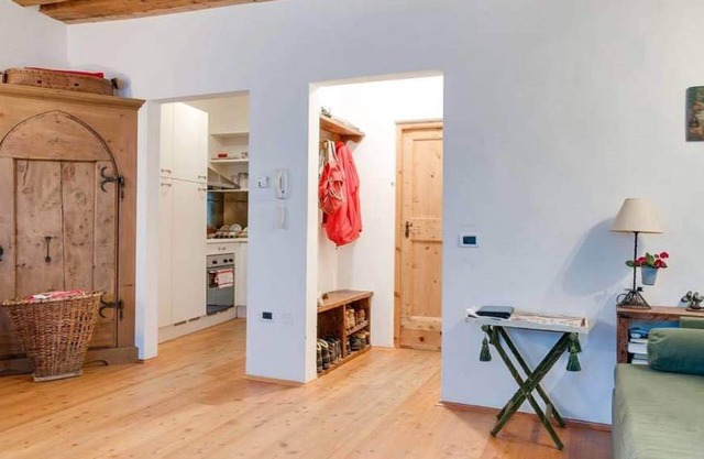 Modern Apartment, Bressanone