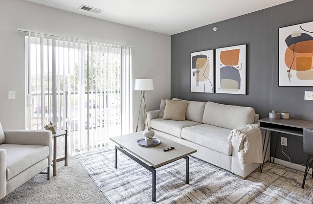 Modern Apartment in Prime Location (ID1011X392)