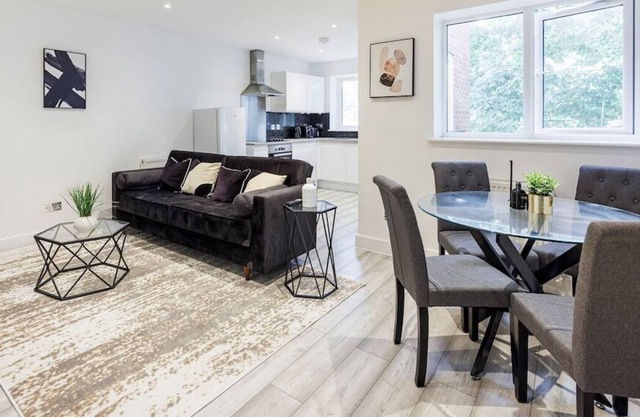 Modern-City Centre-Short Stays & long term