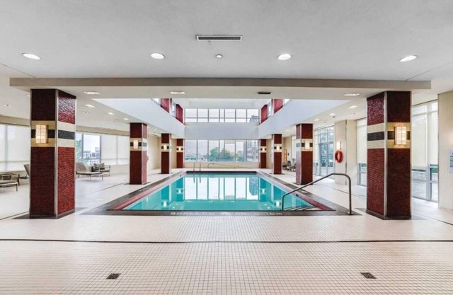 Modern Condo (2BD+2BATH), Free Parking