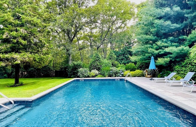 Modern East Hampton Getaway