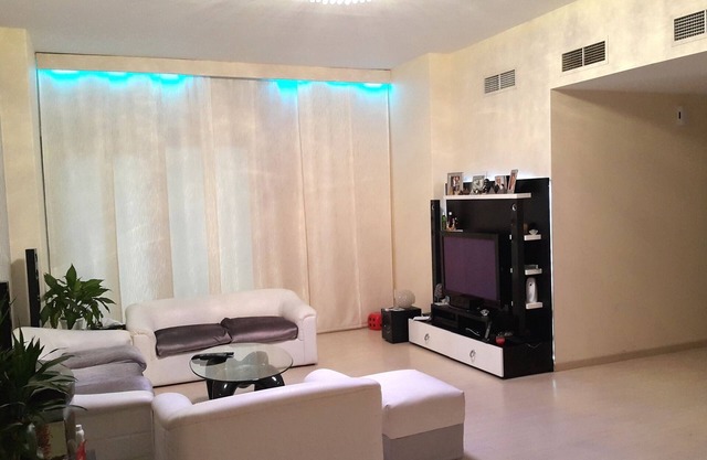 Modern & Family Friendly Apartment