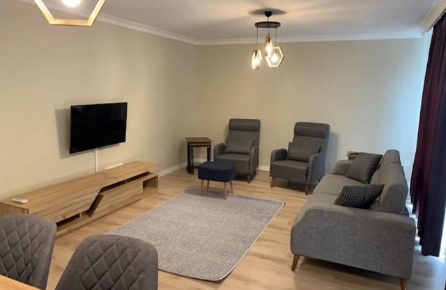 Modern Flat #4