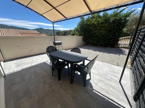 Moderne, climatisé et barbecue privé