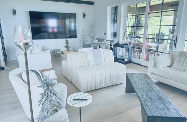 Modern Holiday Penthouse by Yule!
