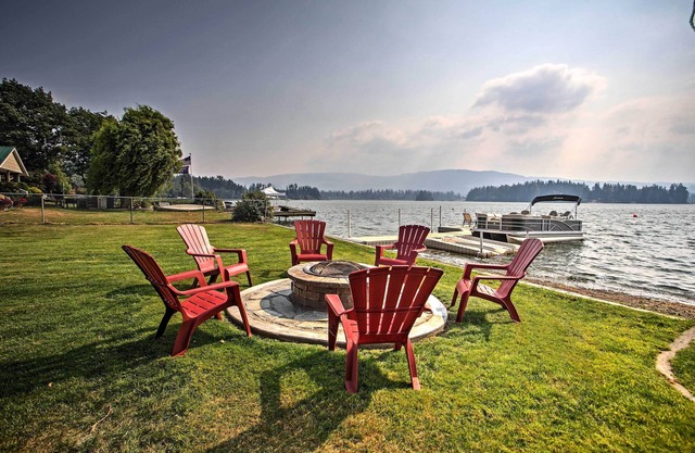 Modern Lake Lawrence Retreat w/a Deck & Dock!