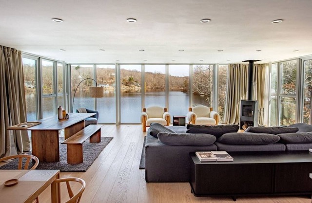 Modern Lakehouse in Hudson Valley