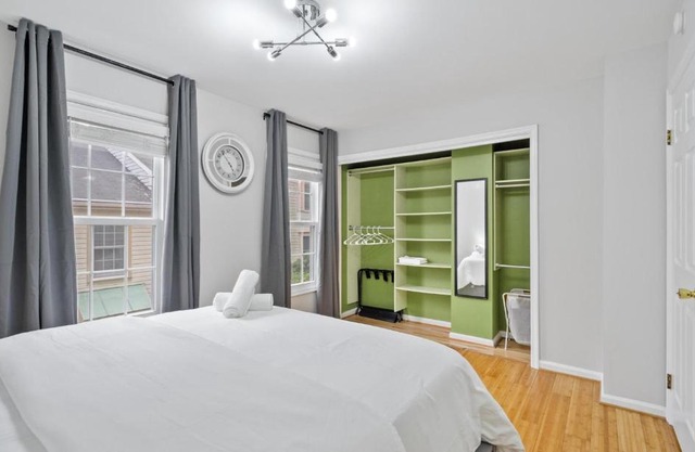 Modern Luxury DC Free Parking