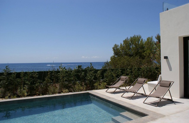 Modern Luxury Villa in Santa Eulalia, 1030