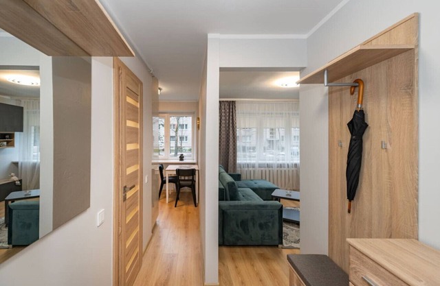 Modern n lovely ap by Polo Apartments