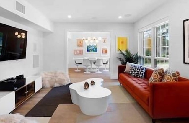 Modern Oasis-Complete Redesign 4bd-Near The Domain