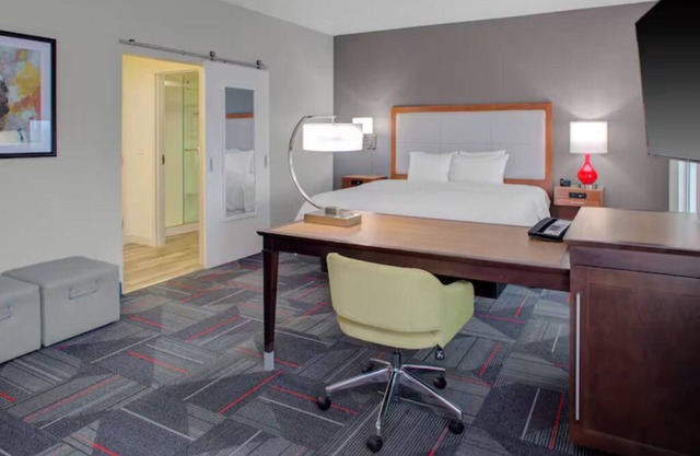 Modern Rooms | EV Charging & Indoor Pool | Next to Scioto Downs