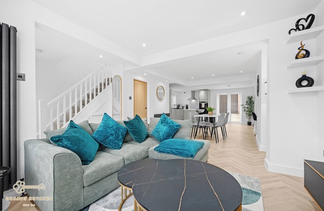 Modern & Spacious 3Bedroom property, 0.7 miles from Ethiad stadium & Co-Op Live