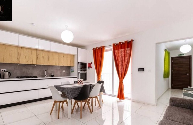Modern & Spacious Apartment in the Heart of Pieta