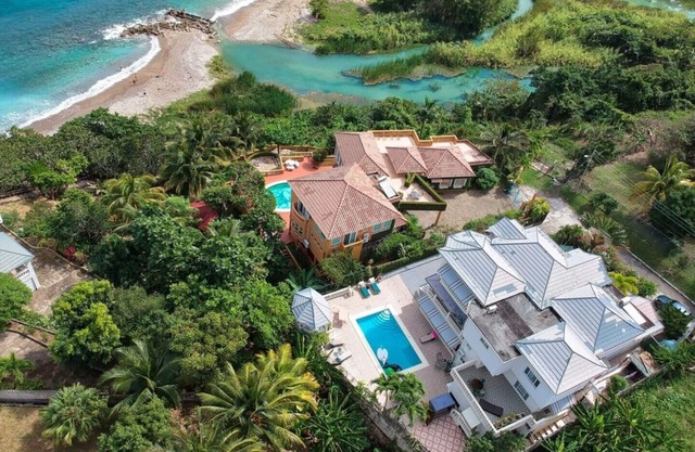 MODERN SPACIOUS 7 BDRM HOME Estate