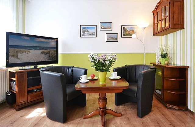 Modern vacation apartment in Heringsdorf with terrace - 400 m to the beach