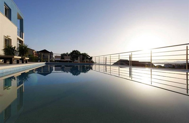 Modern Villa Mermaid in Podstrana, private heated pool
