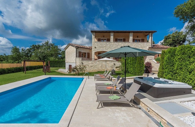 Modern Villa Vernier with Private Pool and Jacuzzi