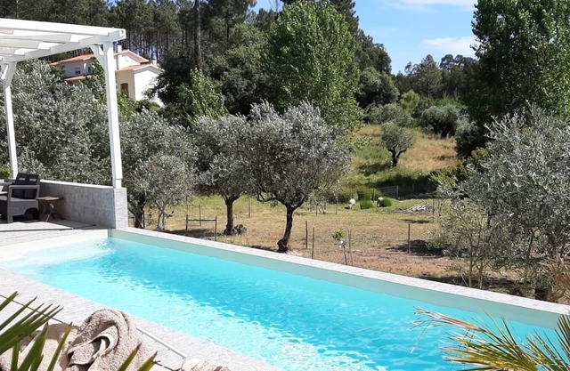 Modern villa with swimming pool in a quiet location