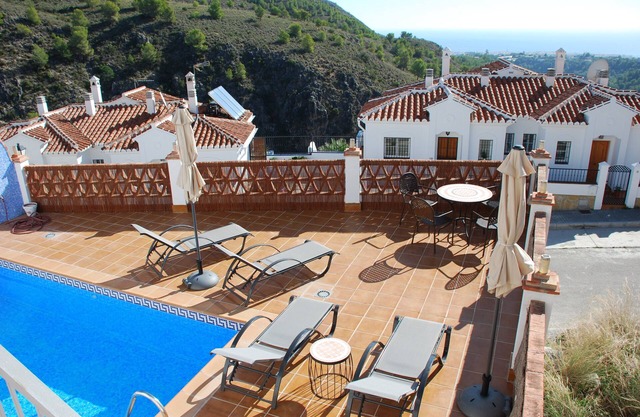 Modern villa with stunning seaview and private pool