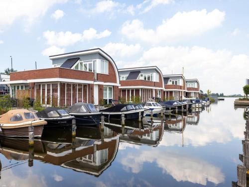 Modern Waterfront Retreat