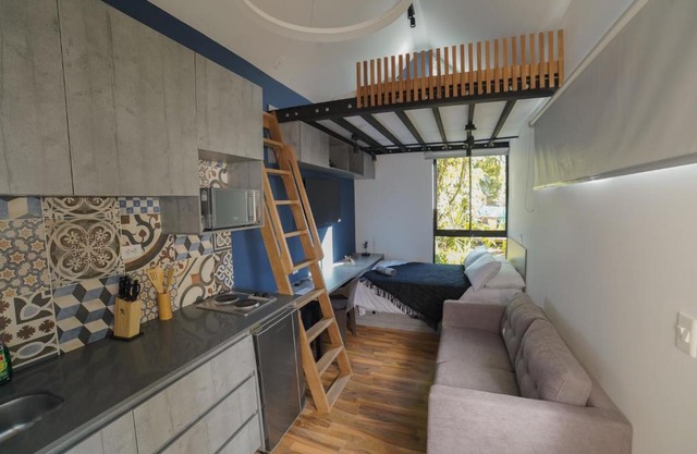 Moderna casa pequeña en el Poblado MDE A106