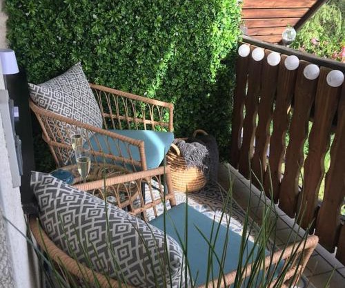 Modernes Apartment mit herrlichem Blick ins Gruene