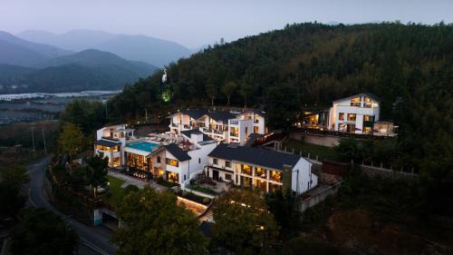 Moganshan Xinyuanju Homestay