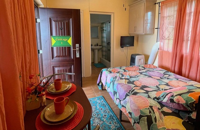 MoHills Cottages of Montego Bay