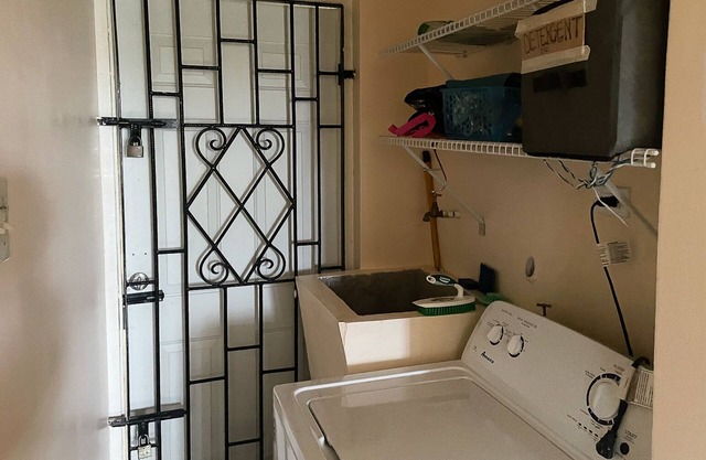 MoHills Cottages of Montego Bay