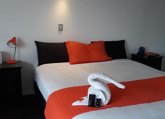 Mokau Motels