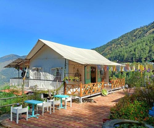 Moksham Himalayan Campsite Pangot