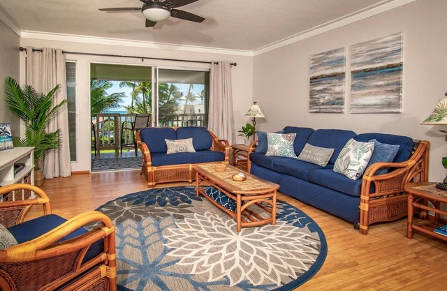 Molokai Island Retreat - Amazing Summer Deals!