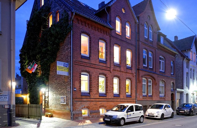 Moltkestrasse 89 Apartment + Pension garni F *****