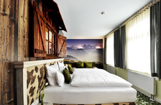 MOMENTS Boutique Hotel