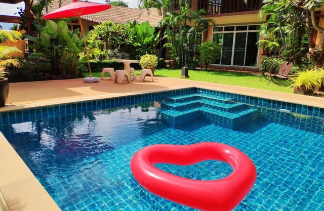 Momoka Luxury Villa