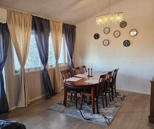 Montana Guest House.