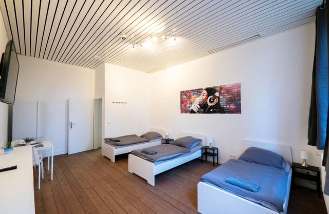 Monteurwohnung in Gülzow für bis zu 7 Personen mit WLAN, Parkplatz & Gemeinschaftsküche - RZ02