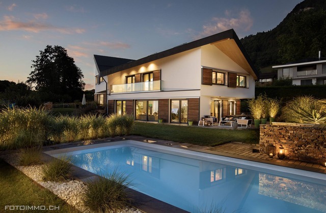 Montreux Holiday Home (Modern Villa) with view on the lake & the mountains