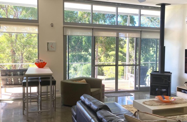 Moriarty Retreat - luxe couple's getaway