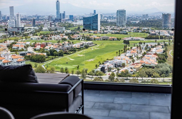 Most Luxurious Property in Puebla - Ultra Luxurious 4 Bedrooms 4.5 Bath - Pool