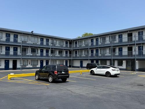Motel 6 Chicago, IL - Halsted