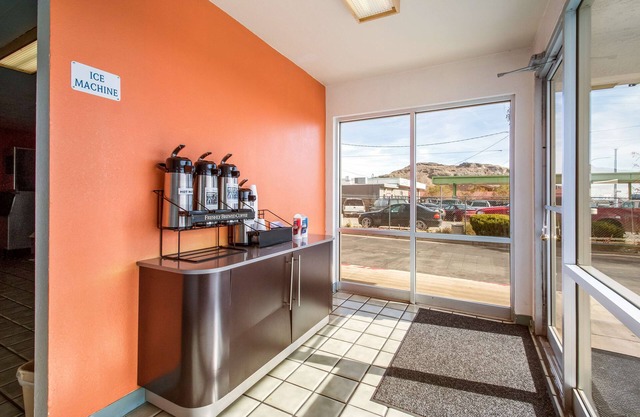 Motel 6 Wendover, UT