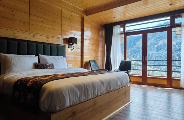 Mount Bayul Shangri-La Resort