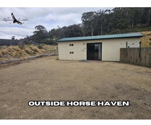 Mount Rumney Escapes - Platypus Cabin