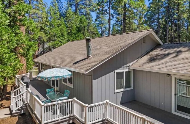 Mountain Cabin near Pinecrest