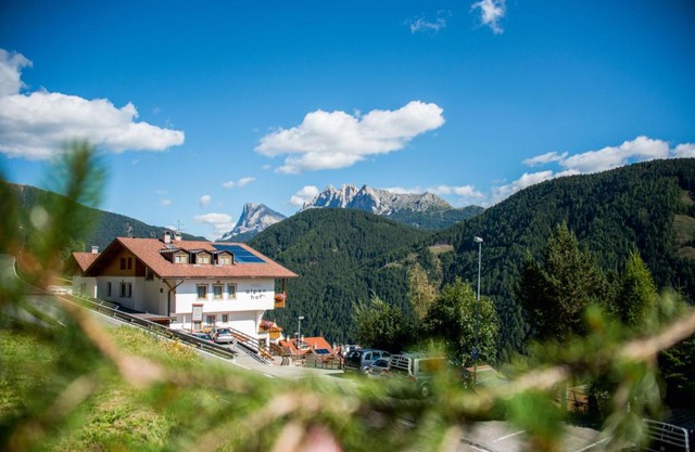 MOUNTAIN RESIDENCE ALPENHOF - company Hotel Alpenhof KG sas der Gasser Renate