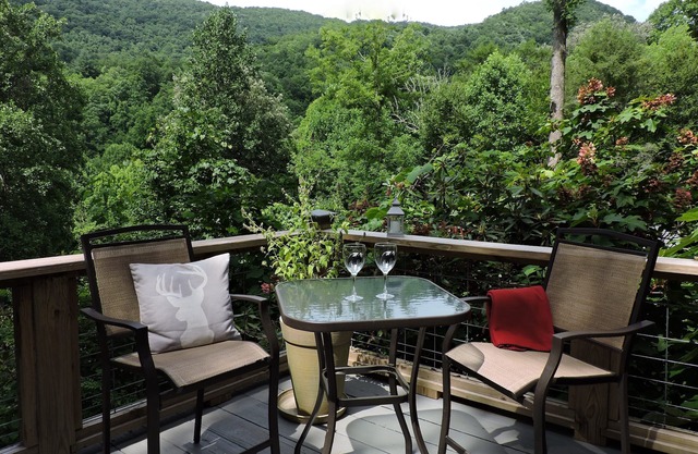 Mountain Ridge View, Paved Access & Fast Wi-Fi