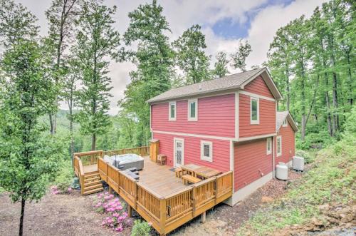 Mountain View Boone Home Close to Blue Ridge Pkwy!