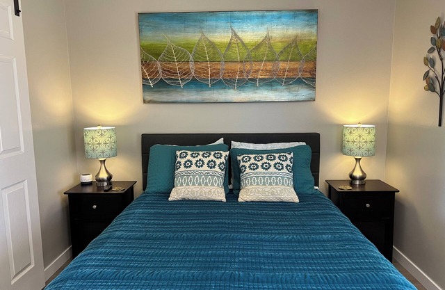 Mountain View, Bright & Cheery Condo in Sports Village